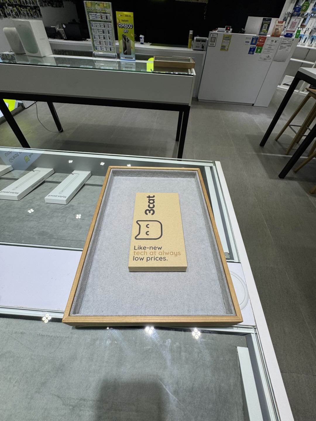 Used iPhone 12 Video