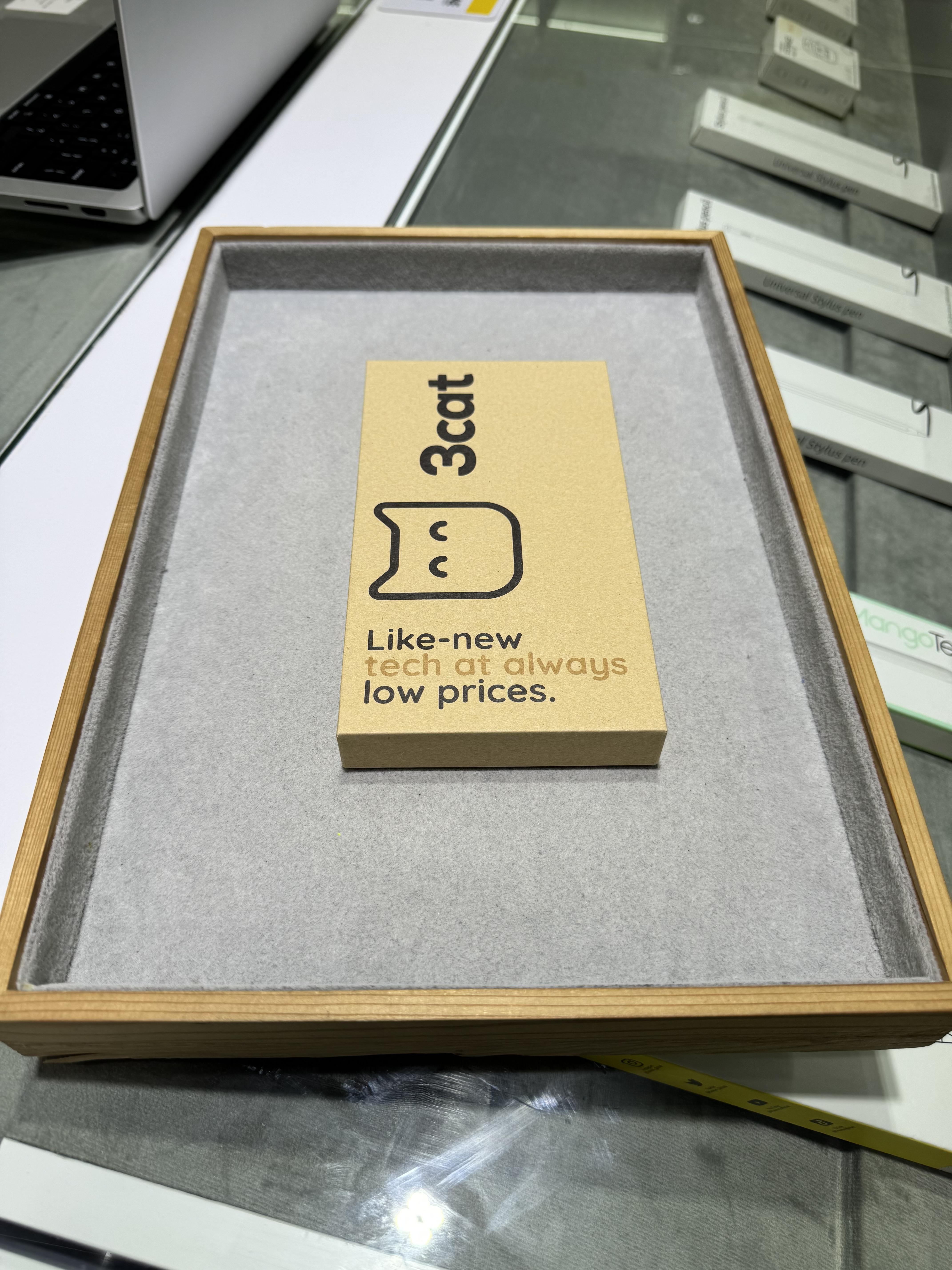 Used iPhone 15 Pro Max Video