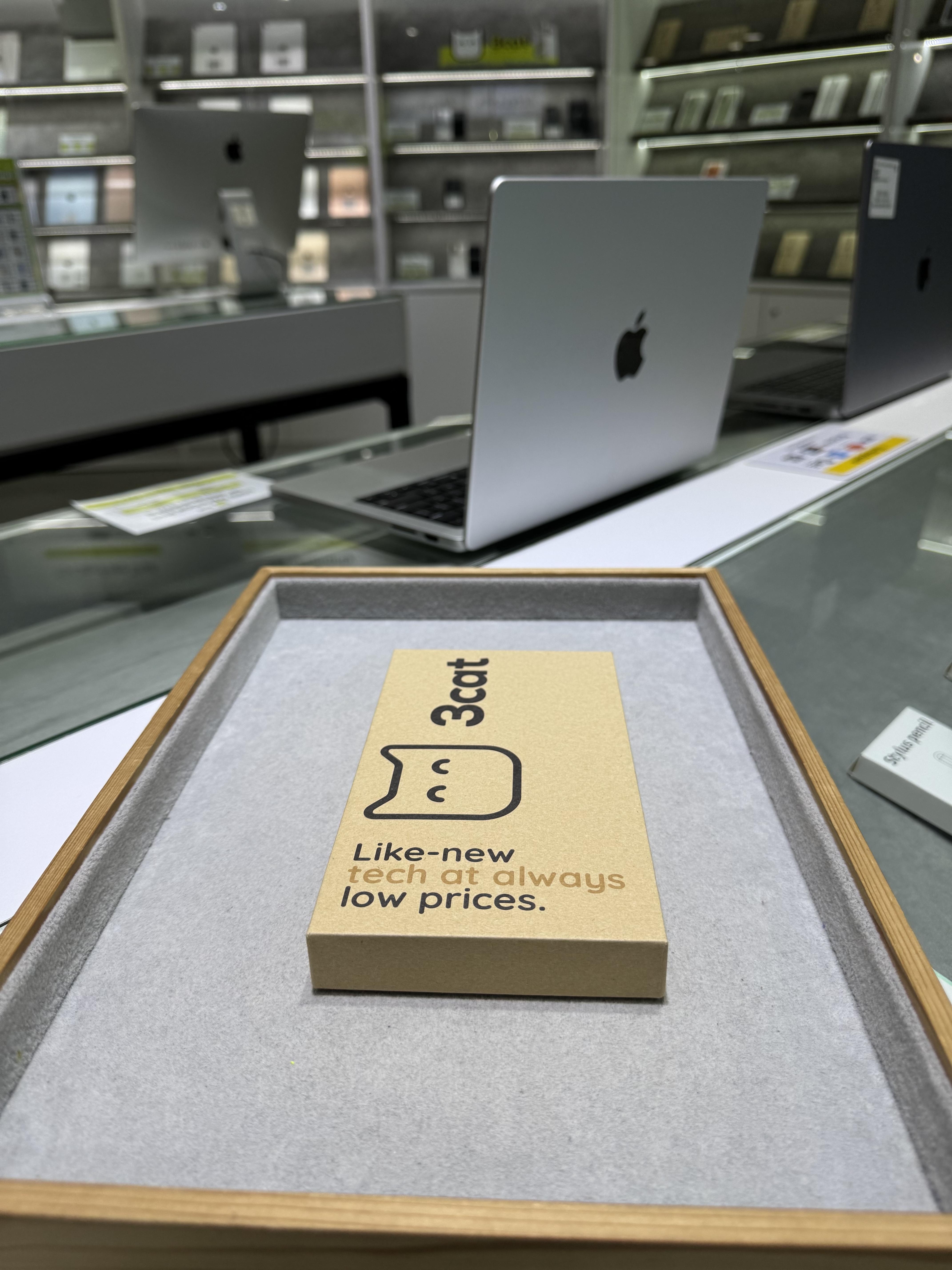 Used iPhone 13 Video